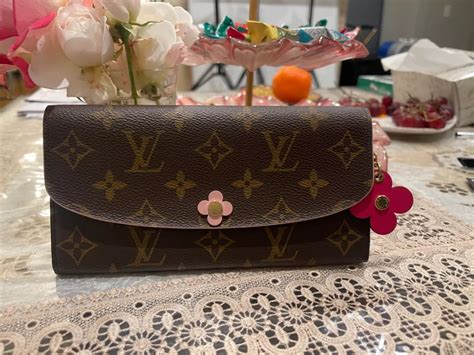 louis vuitton emilie blooms wallet|More.